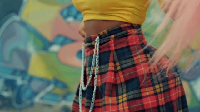 Nanny Jhulson - Buya Hi Famba (Video Oficial) смотреть онлайн