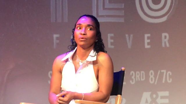 Rozonda "Chilli" Thomas Q&A | Lifetime’s TLC FOREVER смотреть онлайн