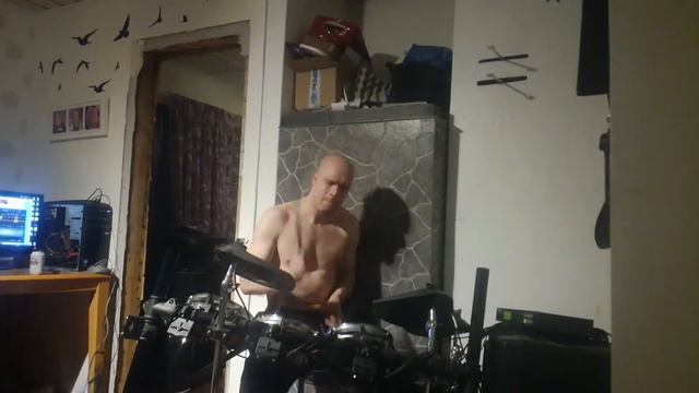 Väärään suuntaan - Teräketju Drum Cover смотреть онлайн