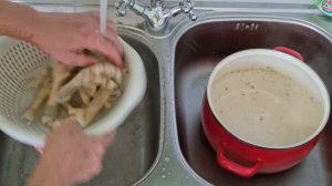 Когда суставы стали напоминать о себе, начала готовить куриные лапки. Делюсь рецептом