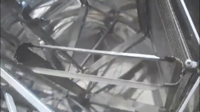 ПЧЕЛОВОДСТВО. ОБЗОР МЕДОГОНКИ ГРАНОВСКОГО, АВТОМАТ НА 8 РАМОК. СТОЛЫ ДЛЯ РАСПЕЧАТКИ СОТ. смотреть онлайн