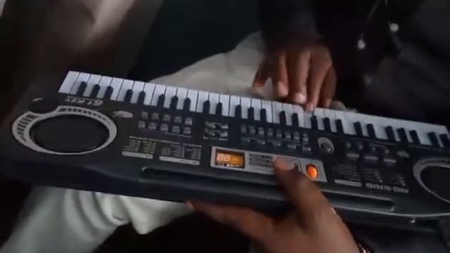 piano keyboard 61 keys смотреть онлайн