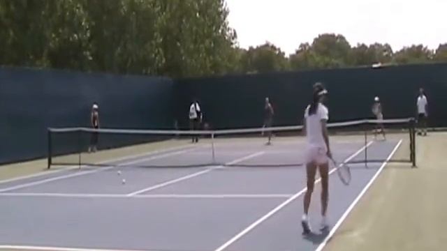 Tennis Ball Optical Illusion at Rogers Cup! смотреть онлайн