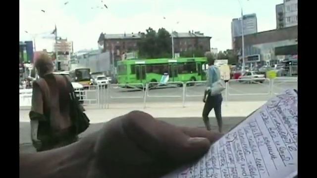 Блаженные. Странствующий бомж читает свои стихи о Вечном часть 2 смотреть онлайн