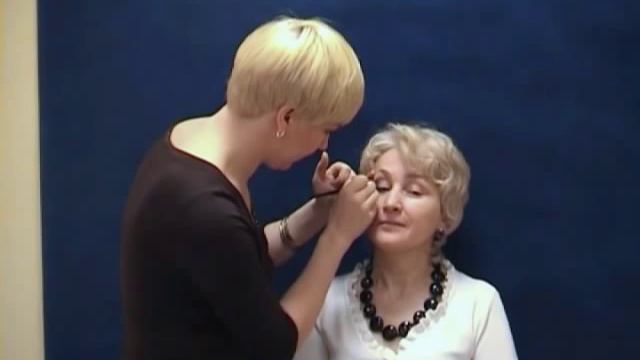 Макияж для девушек среднего возраста смотреть онлайн