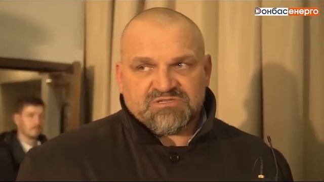 Василий Вирастюк поет в опере! 50-я секунда. смотреть онлайн