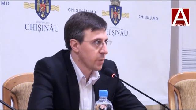 Киртоакэ о коалиции ЛДПМ, ДПМ и ПКРМ: «Фэт-Фрумос и Иляна Косынзяна спрятались в мавзолее Ленина» смотреть онлайн