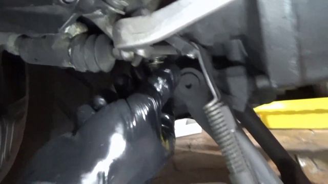 Cómo cambiar el aceite de la caja de cambios en la BMW K-75 (FULL-HD). смотреть онлайн