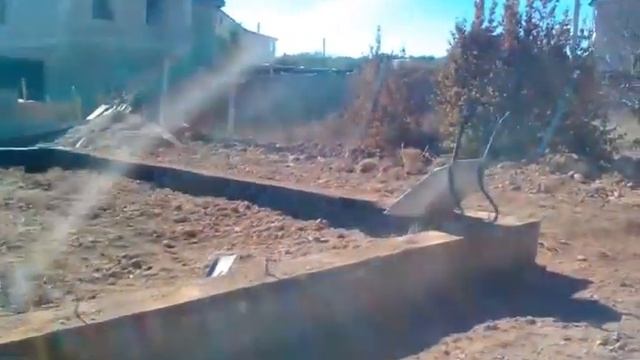 Фундамент после отсыпки. 06.10.2016 смотреть онлайн