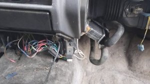 Опель Фронтера А 2.3тд.Замена штатной печки на ваз 08.