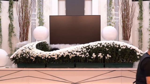 葬儀・家族葬。生花祭壇 挿し方 作り方 デザイン コロナ禍で増加傾向の家族葬花祭壇を考える смотреть онлайн