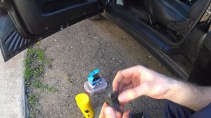 Не идет зарядка на аккумулятор ВАЗ 2110/Горит лампа в полнакала