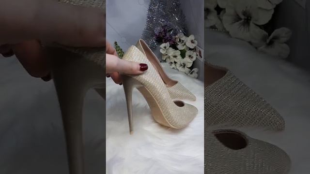Золотые туфли женские смотреть онлайн