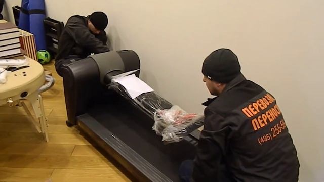 Доставка и сборка профессиональной беговой дорожки в спорткомплекс «Лужники» смотреть онлайн
