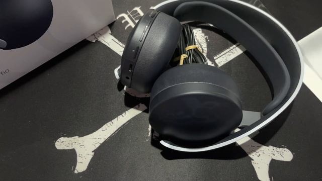 Abrindo a Caixa do Headset Sem Fio Pulse 3D CFI-ZWH1 para PlayStation 5 | Branco e Preto-White/Blac смотреть онлайн