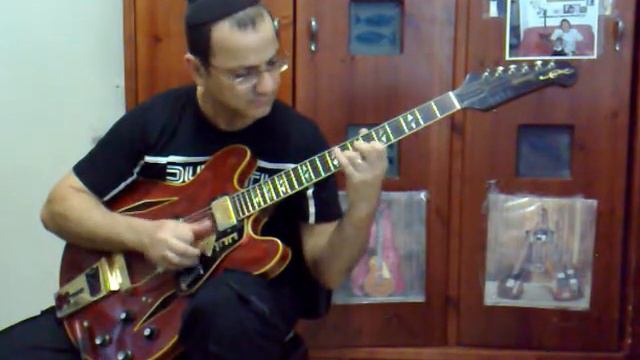 כשאת איתו אייל גולן דורון שחר gibson trini lopez es335 смотреть онлайн