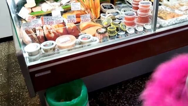 Решили,заехали.