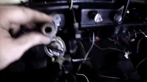 Как снять руль с ГАЗ 2410 и починить звуковой сигнал