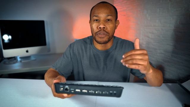ATEM Mini Pro | First Look UNBOXING | Blackmagic Video Switcher With Multiview смотреть онлайн