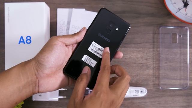 UNBOXING Samsung Galaxy A8 2018 Indonesia! смотреть онлайн