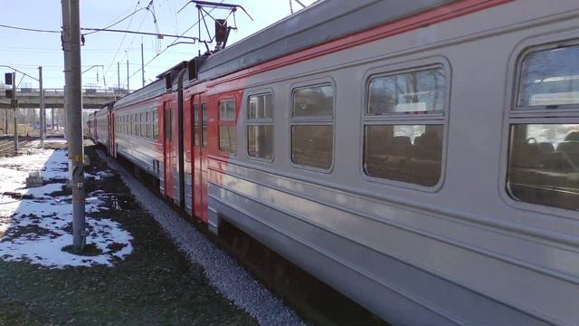 Электропоезд ЭД4М-0365 "Смена" , ст. Пискарёвка, г.СПб, 07.04.2023г.(4K UHD) смотреть онлайн