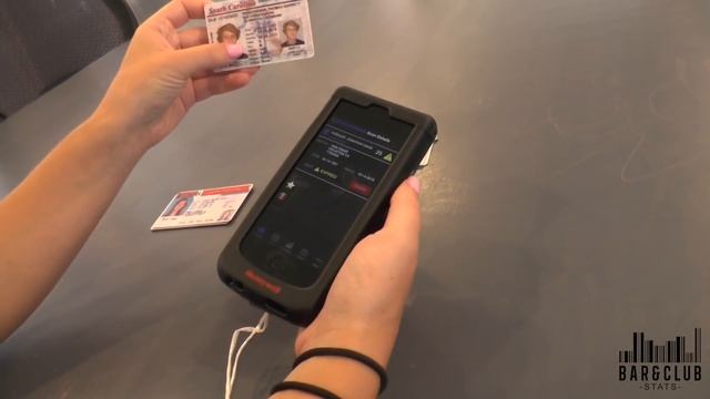 iPod 6 ID Scanner - Super Easy To Scan IDs! смотреть онлайн