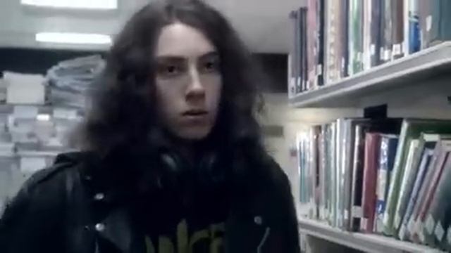 Как не знакомиться с металлисткой смотреть онлайн