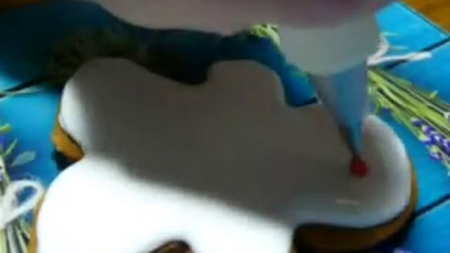 Роспись имбирных пряников айсингом ( глазурью) для начинающих?? Пряничный человечек смотреть онлайн