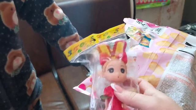 МИКА С СЮРПРИЗОМ#12 КРУТЫЕ ПОДАРКИ смотреть онлайн