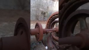 Старинный дизель-генератор Турция.