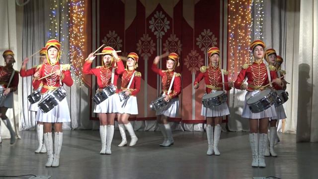 Ансамбль барабанщиц "Ритм" смотреть онлайн