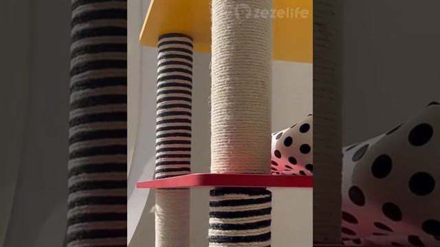 Memphis Design Style Cat Tree смотреть онлайн