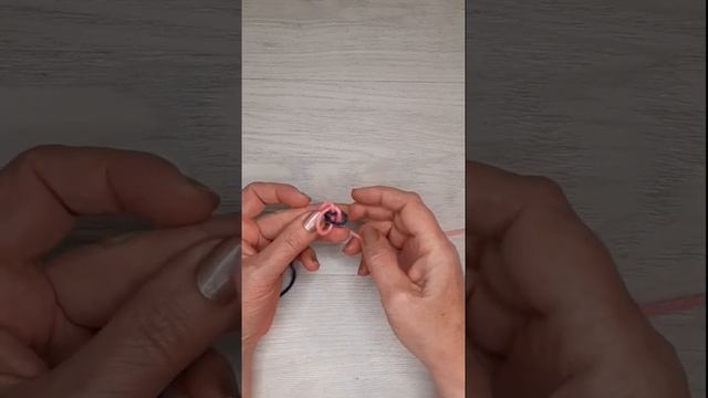 Как крепко связать две нити между собой #shorts смотреть онлайн