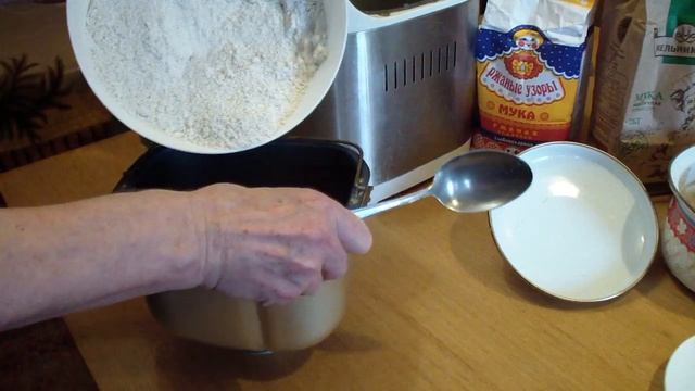 Как выпекать пшенично - ржаной хлеб на закваске в хлебопечке смотреть онлайн