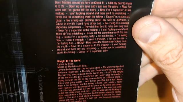 Обзор оформления CD альбома Saliva - Back Into Your System (Special Edition) смотреть онлайн