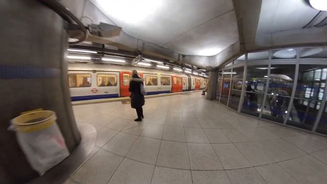 London Underground First Person Journey - London Bridge To South Kensington Via Westminster