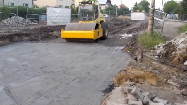 ШОК ПОЛЬША ДОРОГА В СЕЛЕ ИСПОЛЬЗОВАНИЕ ГИДРОИЗОЛЯЦИИ