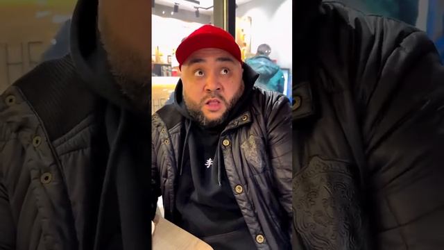 Не понимаем таких людей смотреть онлайн