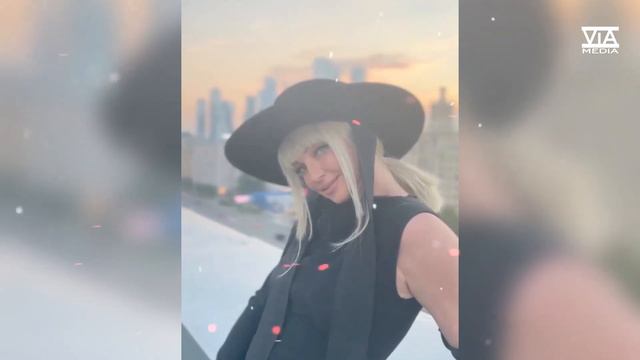 Волочкова сменила имидж и теперь похожа на Кристину Орбакайте. смотреть онлайн