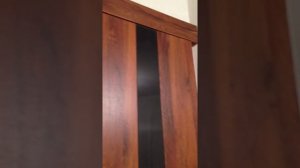 Раздвижная дверь с системой синхронного открывания