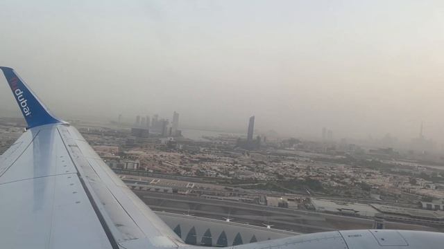 Взлет аэропорт Дубай, рейс в Москву. 2022 Dubai take-off to Moscow. 2022 смотреть онлайн