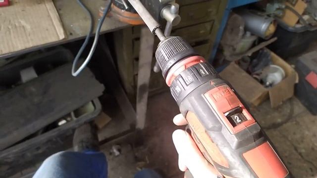 ШУРУПОВЕРТ ЕДЕТ 110 КМ _ Ч.mp4 смотреть онлайн