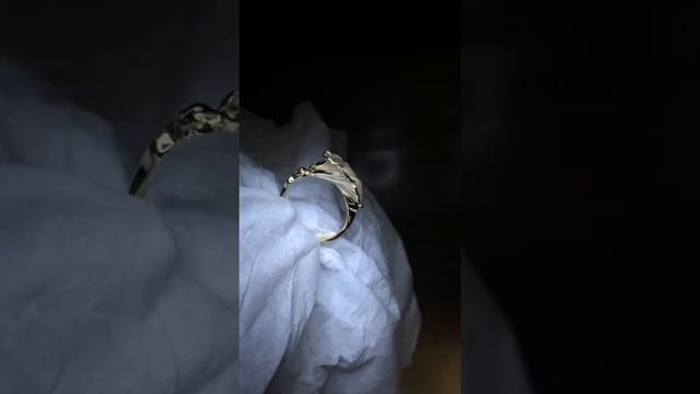 Желтое золото бриллиант смотреть онлайн
