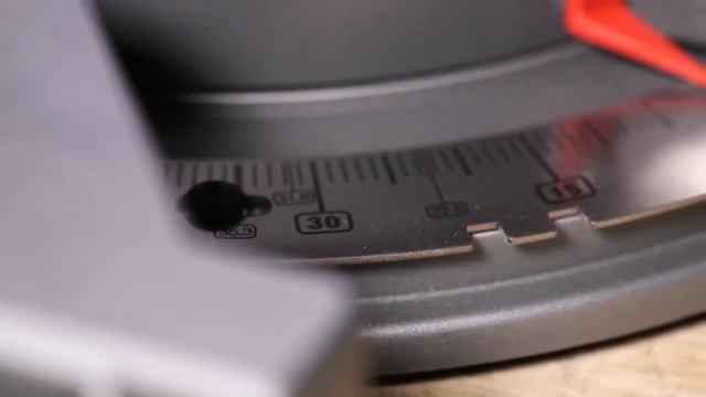 Торцовочная пила MILWAUKEE M18 FUEL FMS254