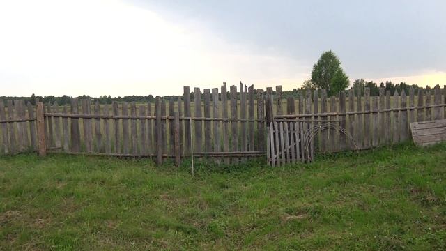 Жизнь в глуши. День 55. Будние дни в деревне. Старый забор. смотреть онлайн