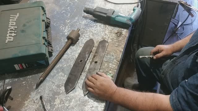 Как просверлить рессору смотреть онлайн