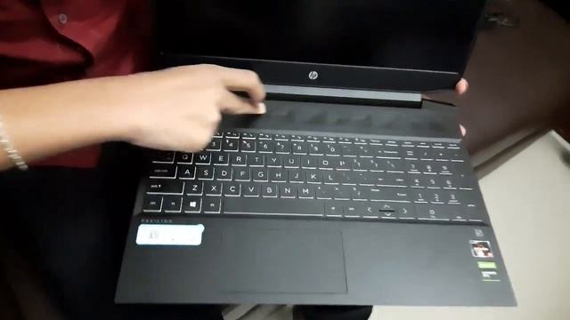 My crazy gaming laptop | Review of HP Pavilion gaming laptop | Digital Themes смотреть онлайн