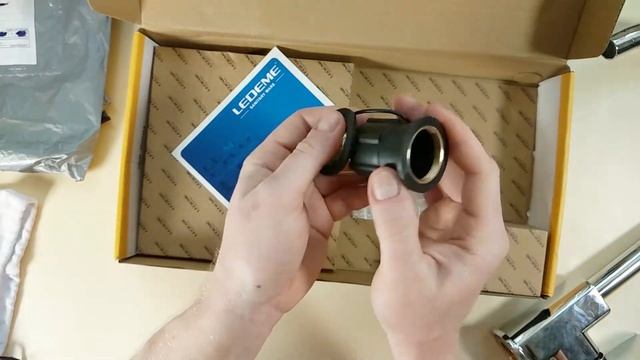 Классный смеситель для раковины LEDEME L4033 смотреть онлайн