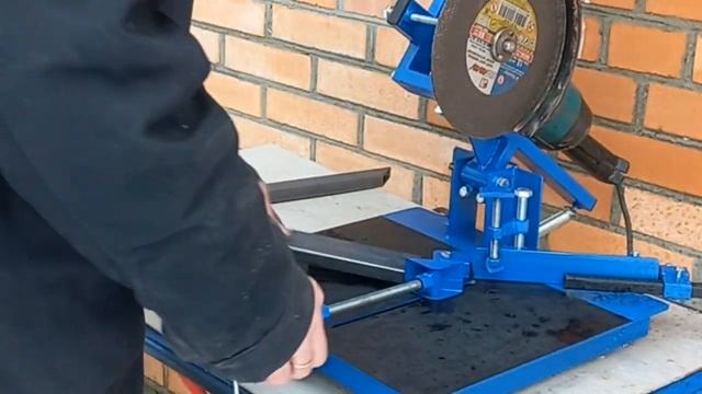 Стойка болгарки 230 для высокоточных работ. смотреть онлайн