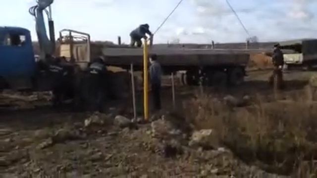 Доставка на ул Полтавы первых опор под ЛЭП Жилой Комплекс Пушкин г Тюмень смотреть онлайн